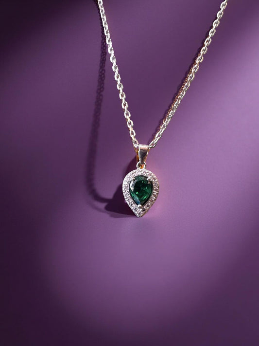 Emerald Green Leaf Pendant For Women