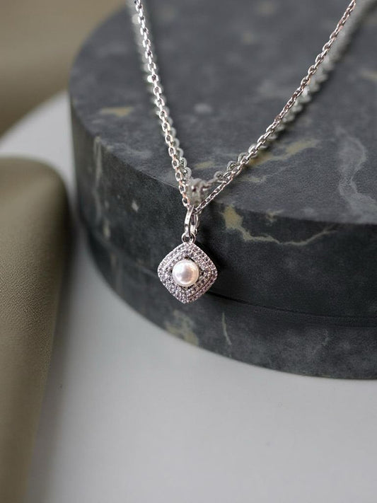 Round Moti Pendant With Nano-Micro Diamonds For Women