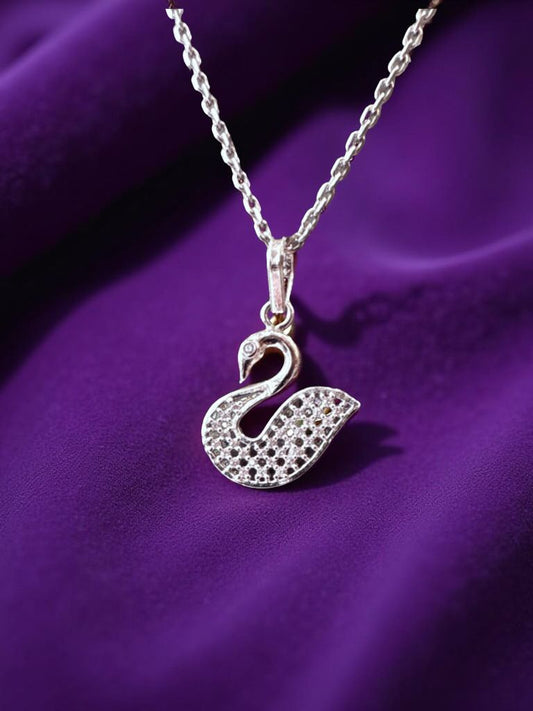 Pleasant Minimilastic Swan Pendant For Women