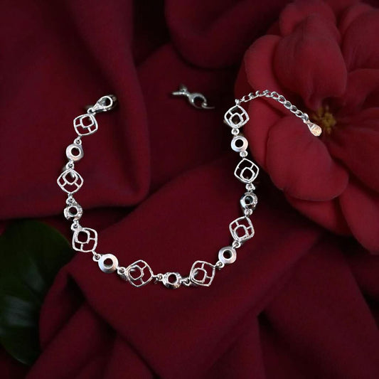 Elegant Charm Bracelet For Women