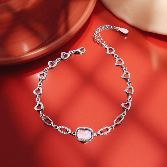 Roman Scalp Charm Heart Bracelet For Women