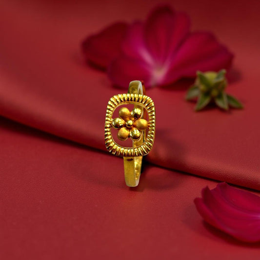Matt Glossy Floral Gold Ladies Ring