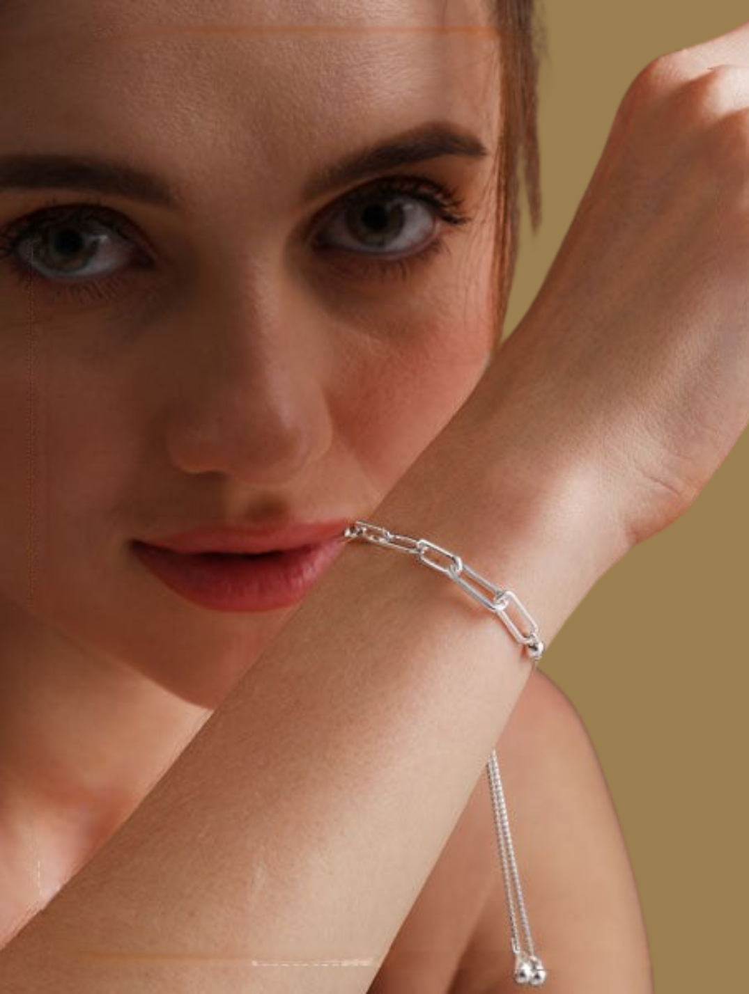 Women - Bracelets