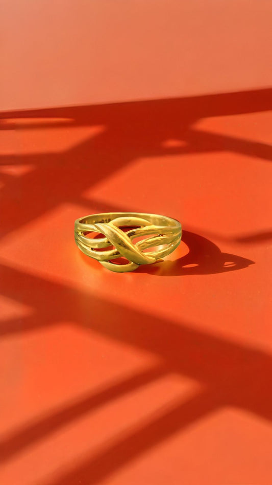 Elegant Croissant Ladies Ring