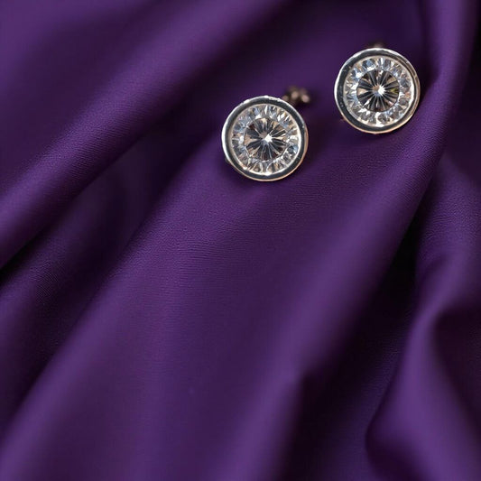 Round Stud Earring