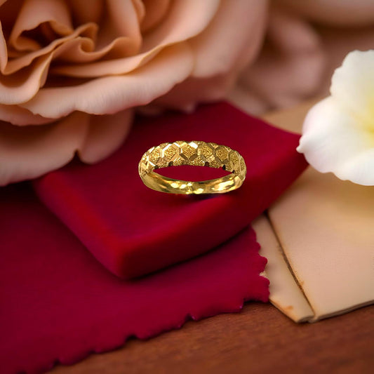 Casting Gold Band Ring